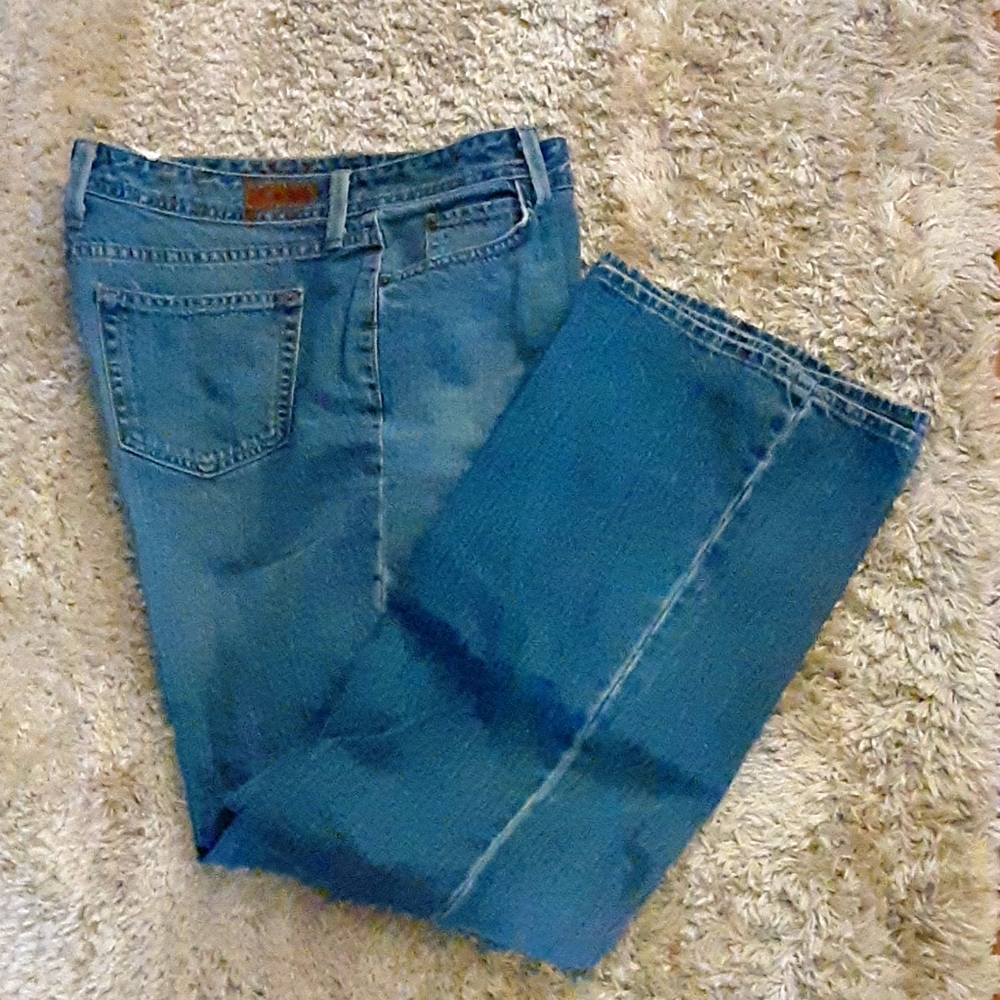 Eddie Bauer classic 5 pocket bootcut denim blue jeans size 12R Good condition…